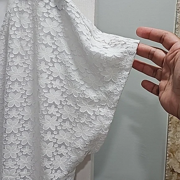 White Short Sleeve Top - Picture 9 of 13